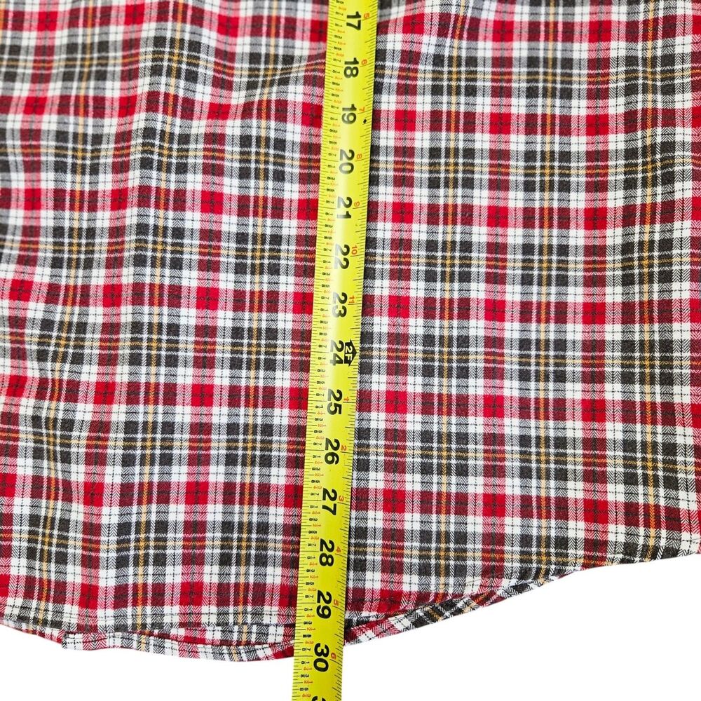 Eddie Bauer Relaxed Fit Flannel Shirt Size L Red Black Plaid Button Down Collar - Picture 8 of 9